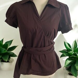 Worthington Brown Fitted‎ Wrap Blouse Short Sleeve